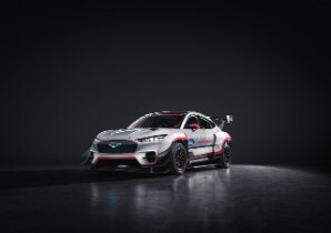 All-Electric Mustang Mach-E 1400 Prototype